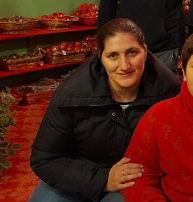 Mamma morta a 29 anni nello schianto. «Dobbiamo essere forti per i ragazzi»