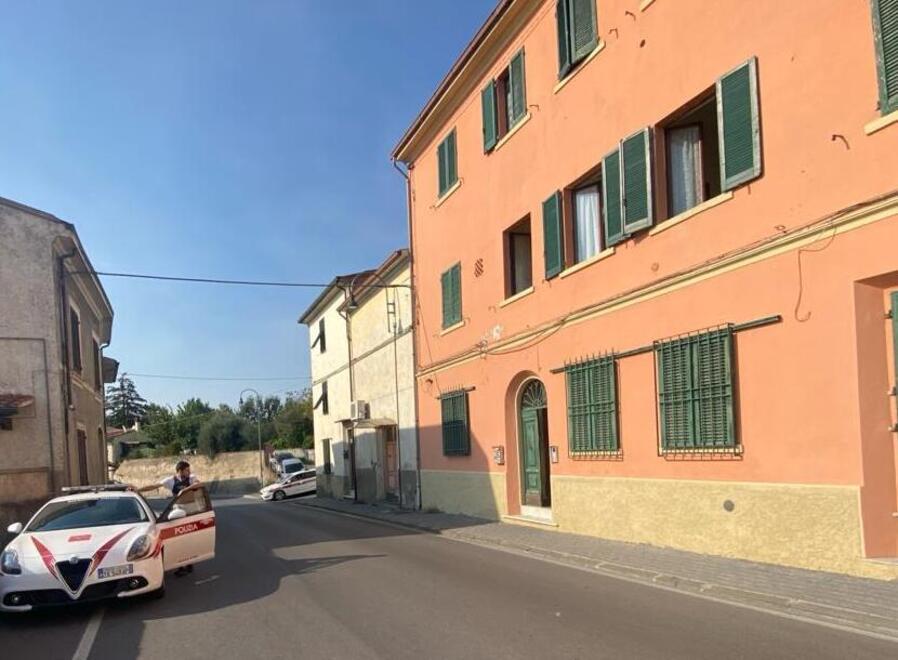Pisa, sgomberato un condominio di spacciatori: due espulsi<br>

