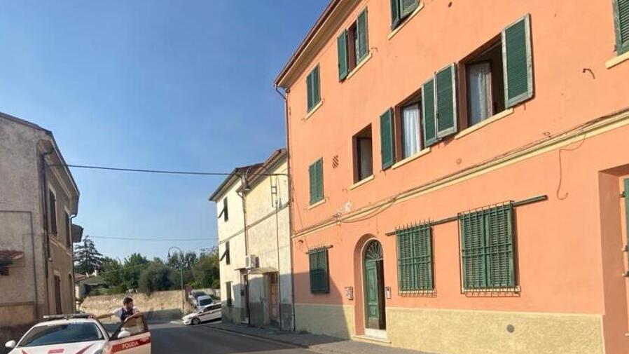 Pisa, sgomberato un condominio di spacciatori: due espulsi<br>