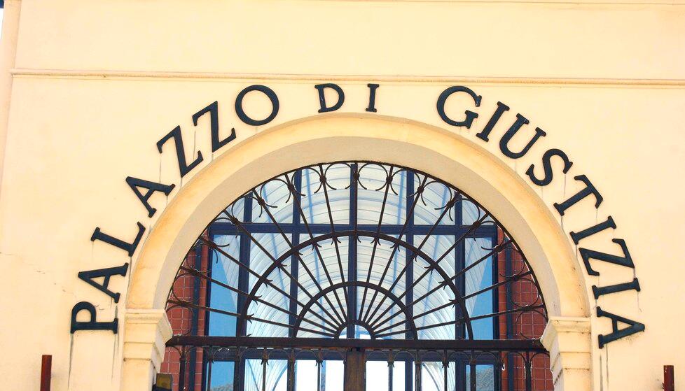 Ferrara. Carte false per l’appalto, chieste le condanne<br type="_moz" />
