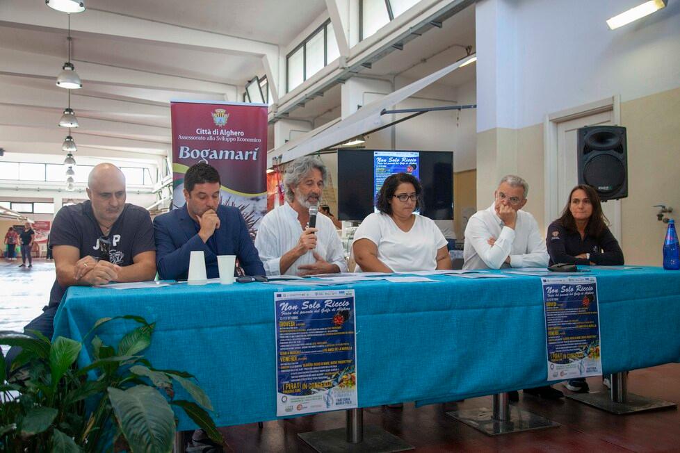 Alghero, un piano per salvare i ricci di mare e oggi 12 ottobre Festa del pescato del Golfo 