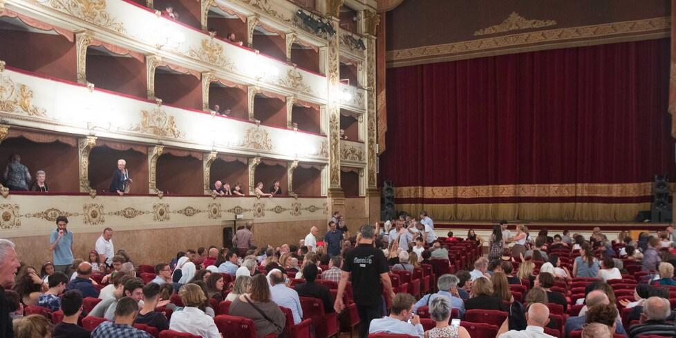 Teatro Pergola, in vista una stagione di tagli Giani: «Gli organici sono eccessivi»