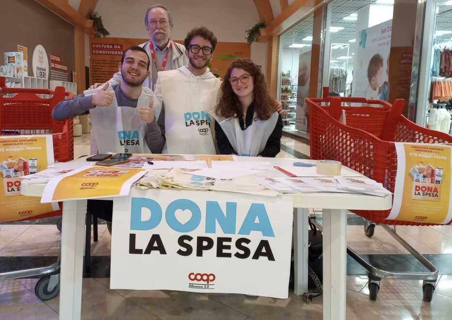 Torna domani “Dona la spesa”: solidarietà in 28 negozi Coop 