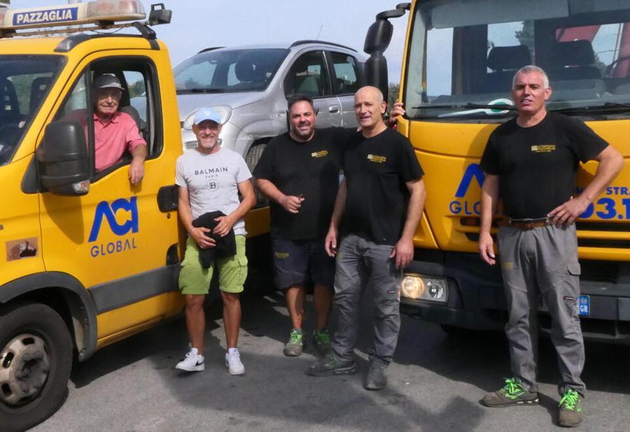 
	Nella foto da sinistra Giorgio Pazzaglia, il figlio Luca, Simone Talluto, Piero Palazzini, Luca Pasqualucci e Vanina Caretti (Foto Enzo Russo)

