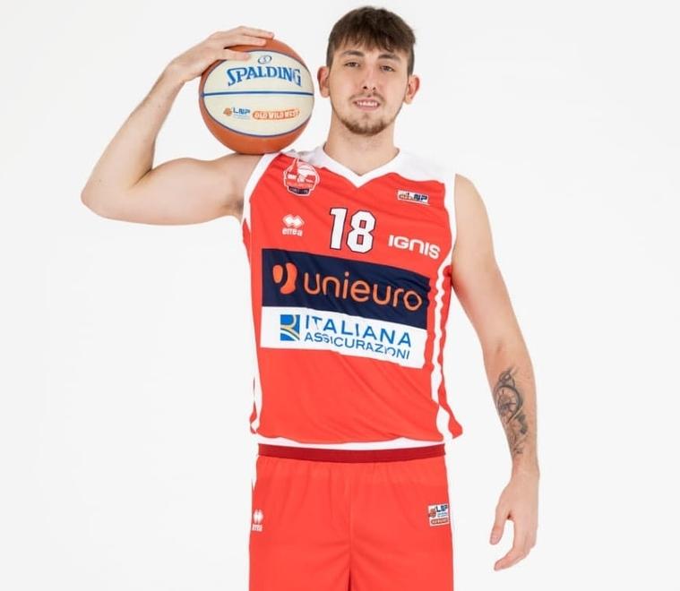 Ore di angoscia per Samuel Dilas: a 24 anni in coma per una trombosi