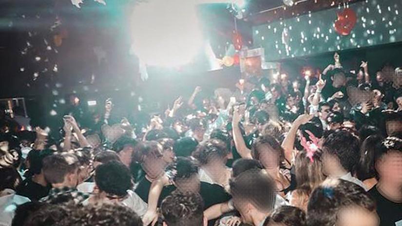Versilia, i dj pionieri della vita notturna: «Ragazzi, non passate dal ballo allo sballo»