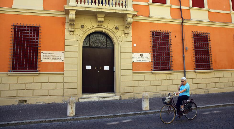 Cento, nasce la Loggia dei poeti