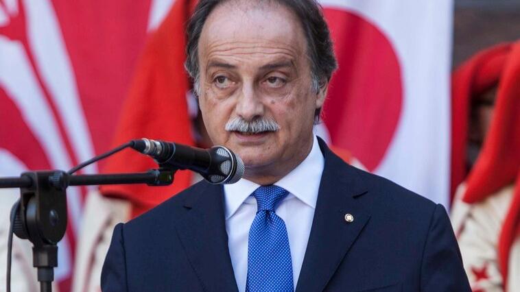 Firenze, l’ex prefetto Varratta racconta lo scippo subìto alle Cascine: «Sembrava scherzassero con me, poi...»