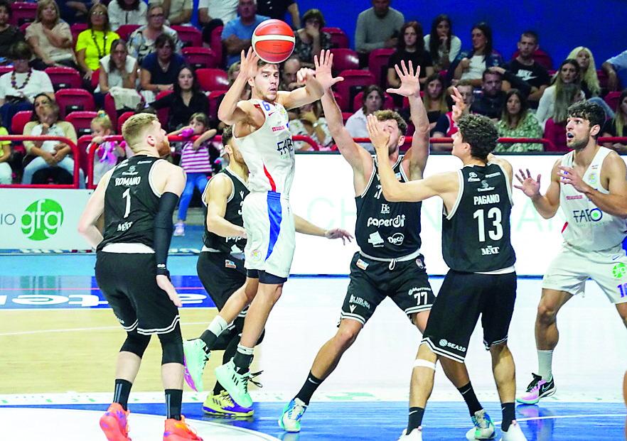 Turbo Herons con Chiera<br>
