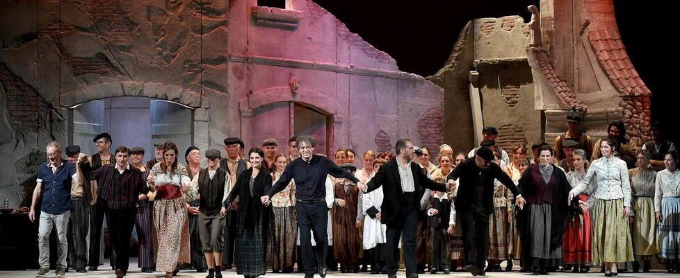 Dal palco di Livorno a quelli d’Italia: Cavalleria Rusticana “Dodici anni dopo”<br>
