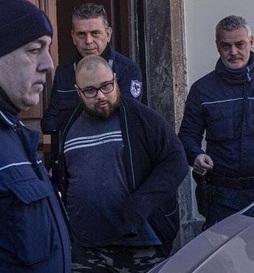 L’imputato Leonardo Banti all’ingresso del tribunale