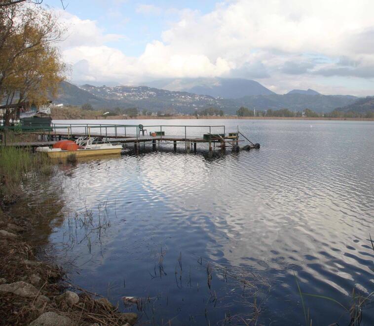 Il lago di Massaciuccoli (foto di archivio)