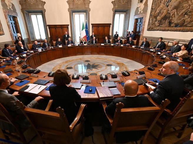La tenuta del Paese e la mannaia dell’inflazione