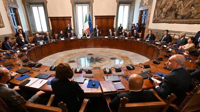 La tenuta del Paese e la mannaia dell’inflazione
