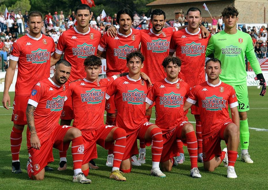 L’undici sceso in campo domenica contro il FolGav (foto Giancarlo Grassi)