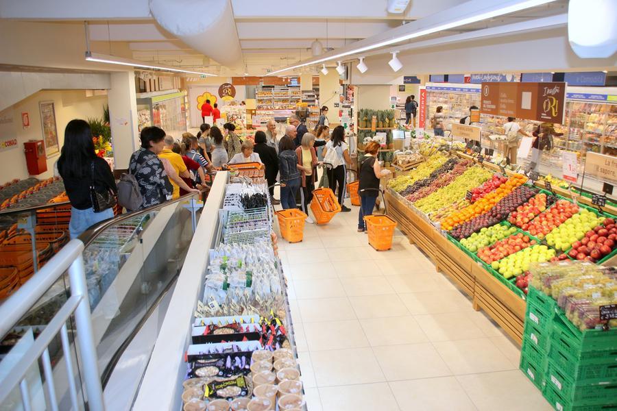 
	Un supermercato Conad

