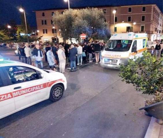 
	Un&rsquo;immagine dei disordini di luned&igrave; in piazza Gramsci (foto di Paolo Barlettani)

