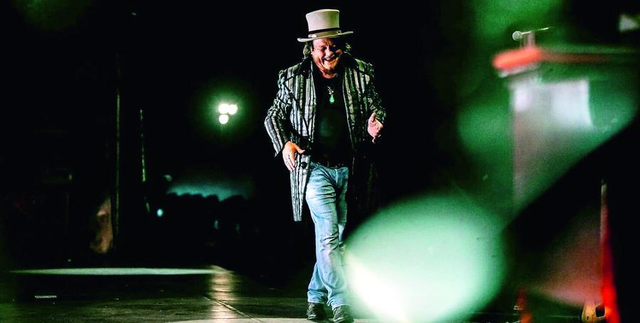 Zucchero torna a casa prima di ripartire in tour