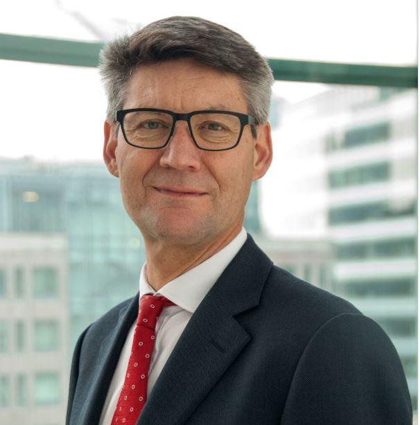 Elicottero caduto, identificato anche il passeggero