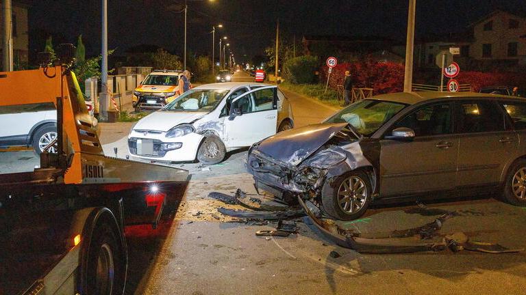 Pistoia, gli incidenti aumentano del 15% si contano due vittime ogni mese