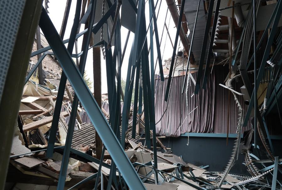 Modena. Crolla il tetto dell’ex cinema Nuovo Scala