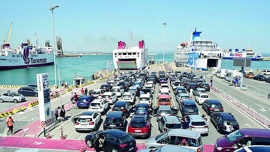Elba, il turismo sull’isola soffre ma i passeggeri sono in aumento