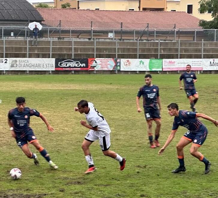 Pistoiese raggiunta al 93’ e poi eliminata ai rigori