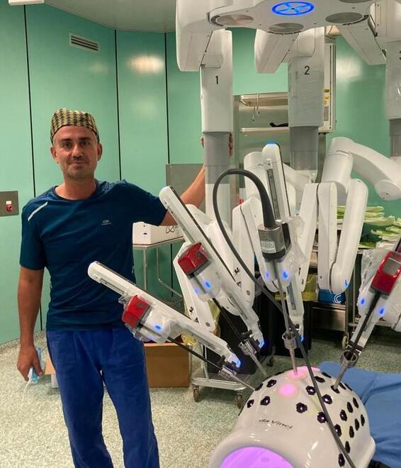 Sassari, il primario Massimo Madonia: «Siamo alla follia: 262 pazienti gravi e non posso operarli»