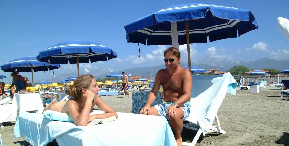 Versilia, stagione col segno meno: «Ci salvano gli stranieri». Murzi e le due etichette da sfatare
