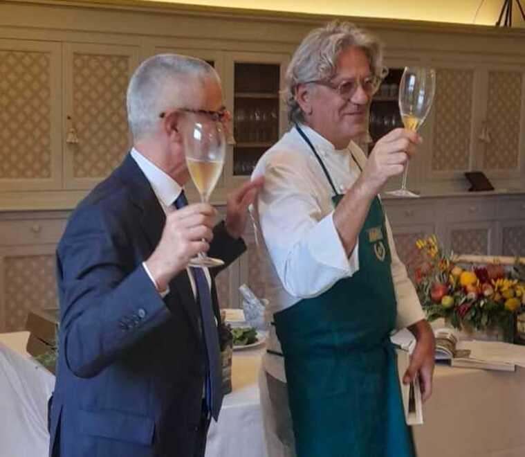 Lo chef Giorgio Locatelli è brand ambassador del marchio Filippo Berio