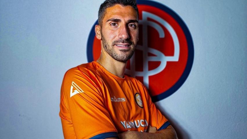 Marcello Trotta con la maglia della Pistoiese