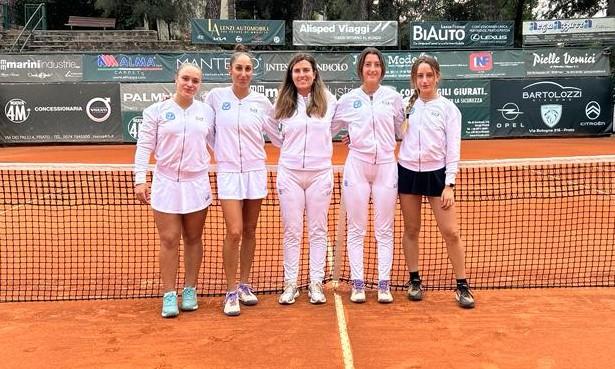 Tennis, bus di tifosi al seguito del Bisenzio 
