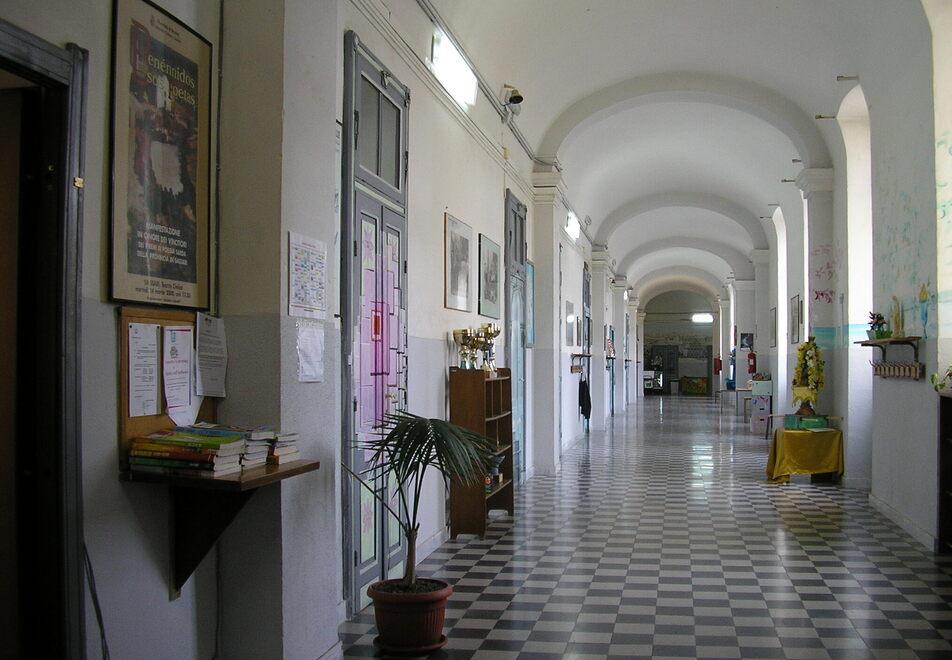 Violenza in centro a Sassari, Patrizia Mercuri dirigente scolastica: «La città non può voltarci le spalle»