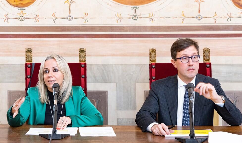 Il sondaggio della Del Re spacca il Pd fiorentino