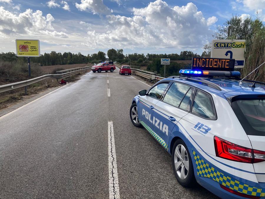 Auto fuori strada alla periferia di Alghero: bimbo di un anno e la mamma in ospedale