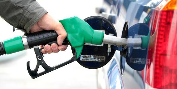 Sassari, fa il pieno e l’auto si ferma: la ditta ora risarcirà il danno