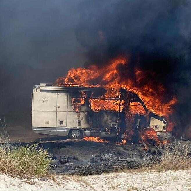 Bimbo morto nel rogo di Bados: dopo due mesi nessun indagato