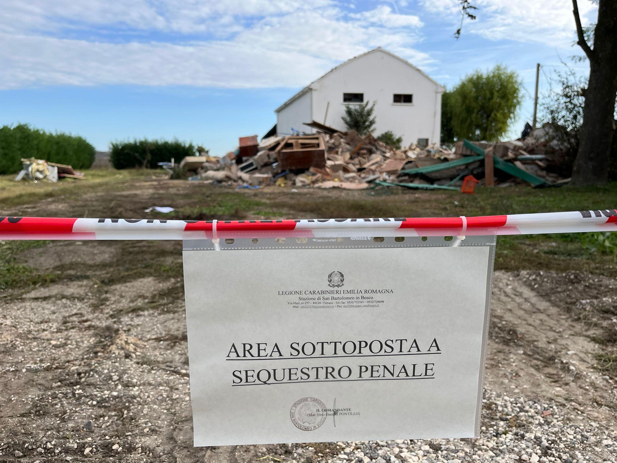 Casa crollata a Monestirolo, aperte le indagini per omicidio colposo