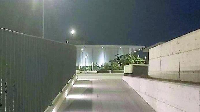 Modena, giovane rapinato all'ex Amcm da un gruppo di 10 ragazzi