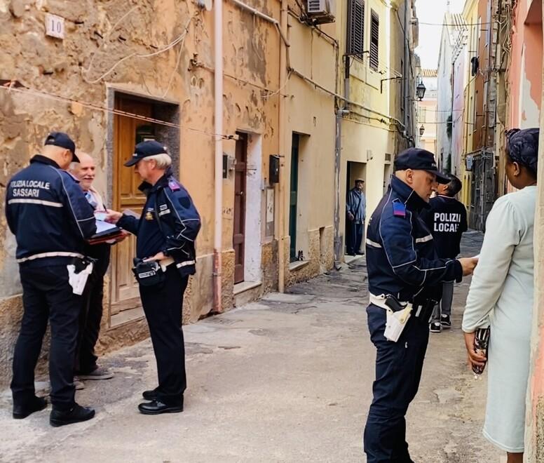 Allarme criminalità a San Donato, fiaccolata tra le vie del centro storico di Sassari