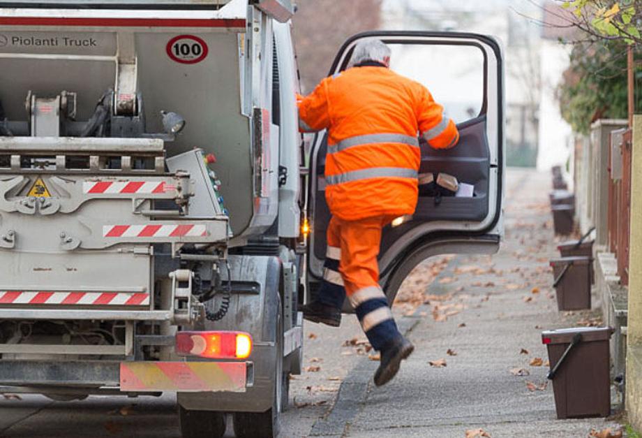 Pontedera, 25 assunzioni alla Geofor per porta a porta e nuovo impianto. I requisiti e le prove da superare