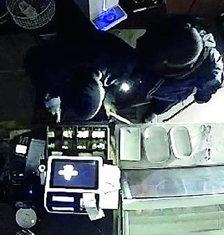 Modena. Nuova razzia alla Baracchina: «Non se ne può più»