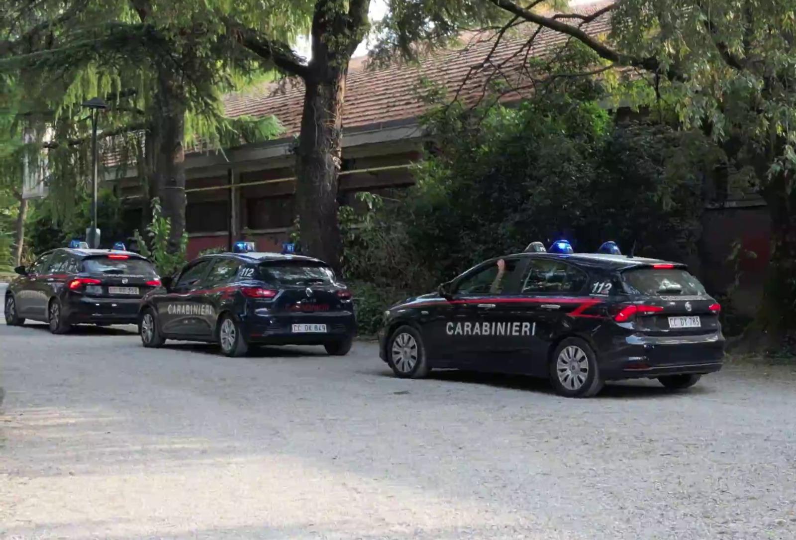 Vignola. Scappano dall’hotel senza pagare: «Si erano rifiutati di fare il check-in»