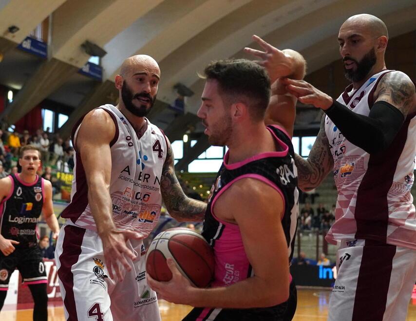 Graziani e i brividi di via Allende. «PL e LL entreranno nei playoff»<br>
