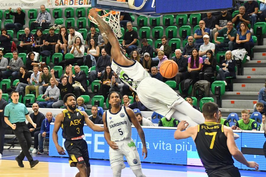 Peccato Dinamo, l’Aek Atene la spunta nei secondi finali