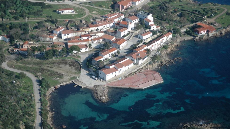 La proposta del ministro Nello Musumeci: «L'Asinara deve essere ripopolata»