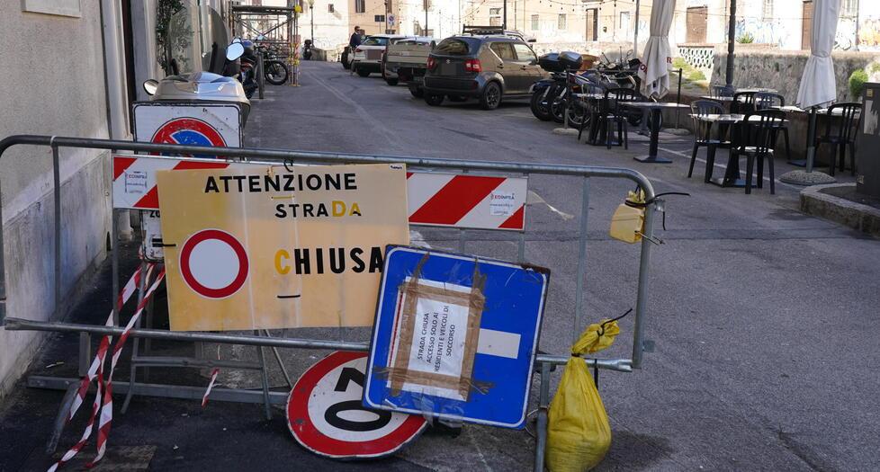 Livorno, c’è un piano per gli Scali del Monte Pio: «Via l’asfalto e cantine rinnovate»