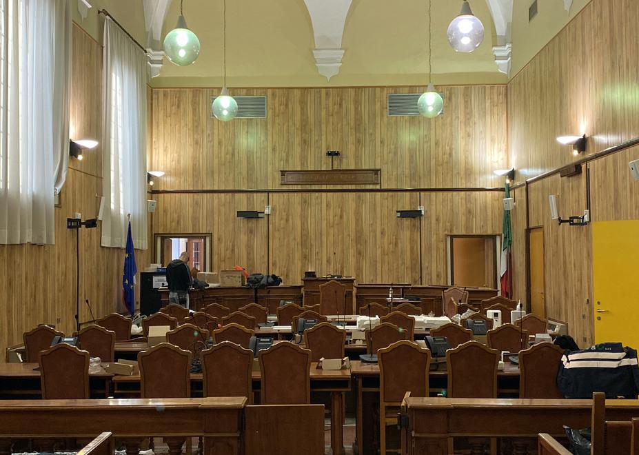 Rapina a Corporeno, indagini sull’alibi dell’imputato: «Ero in nave»