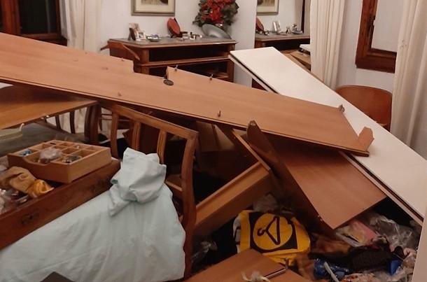 Raffica di furti a Prato e Firenze, in manette la banda di Secondigliano. Recuperata anche la refurtiva – Video
