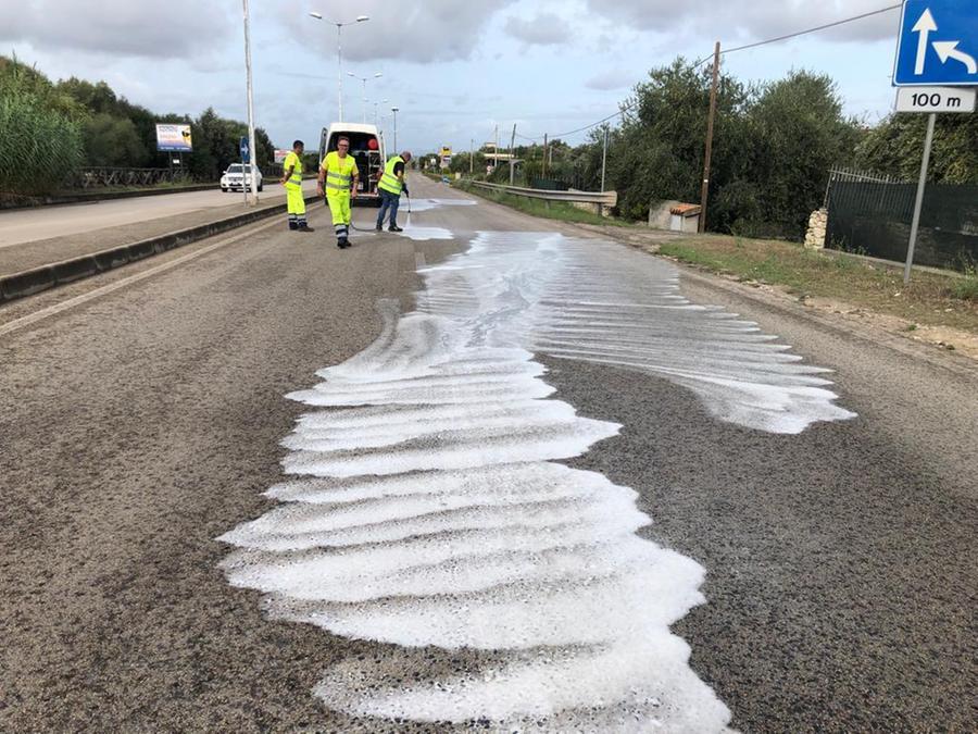 Sversamento di olio sulla Buddi Buddi: riaperta la strada
